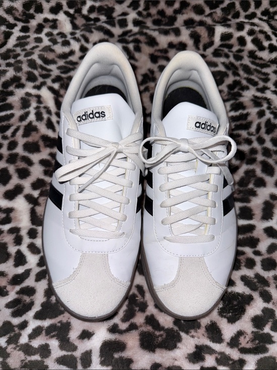 adidas Shoes - adidas Women’s Classic Adidas White Sneakers with Black Stripes